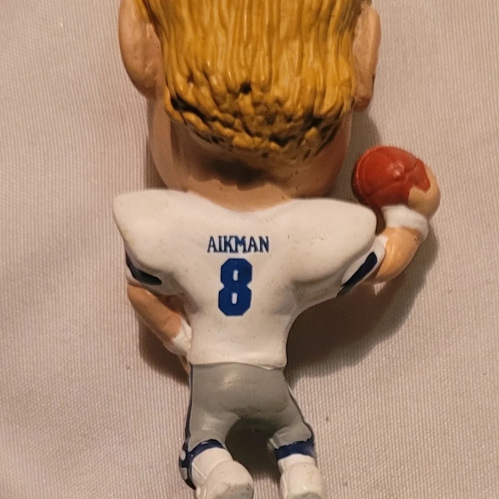 NFL Football Player Cake Topper - Green and Yellow